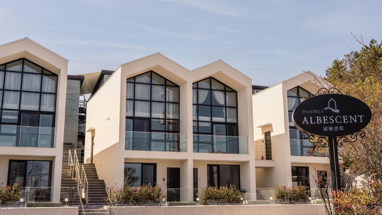 Albescent Poolvilla Γκιονγκγού Εξωτερικό φωτογραφία